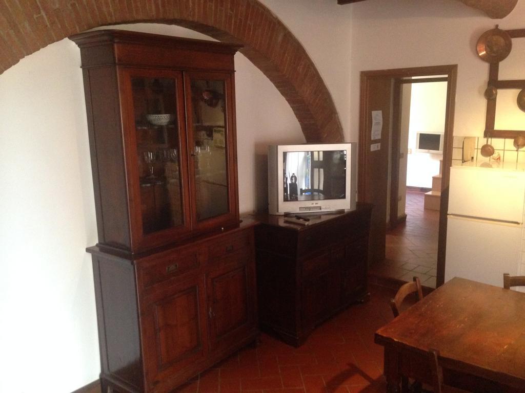 Podere Di Valli Santa Maria a Monte Pokoj fotografie