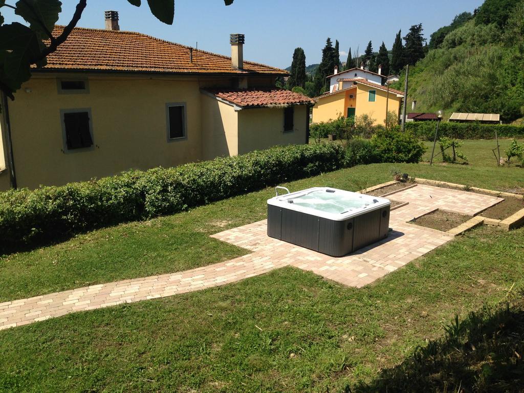 Podere Di Valli Santa Maria a Monte Exteriér fotografie